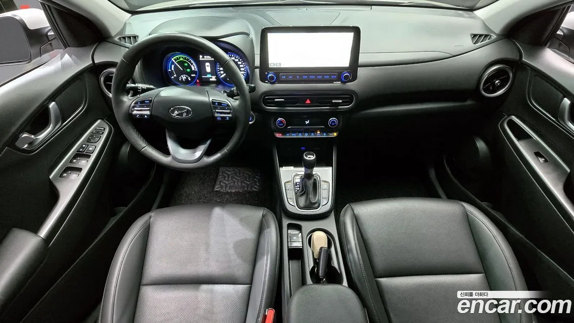 Hyundai Kona — фото 7