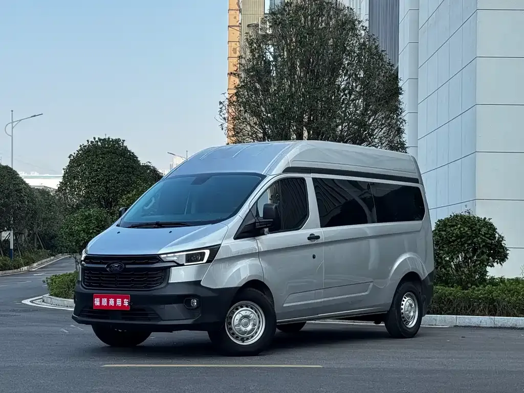 Ford Transit 2024 из CN, фото 1