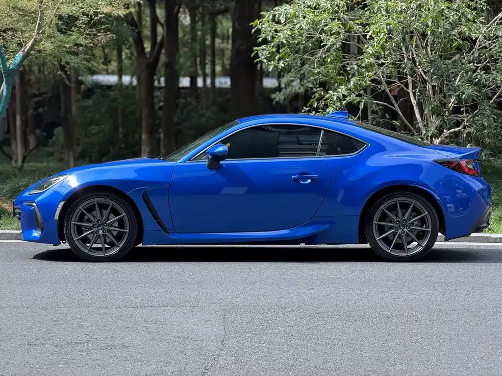 Subaru BRZ — фото 5