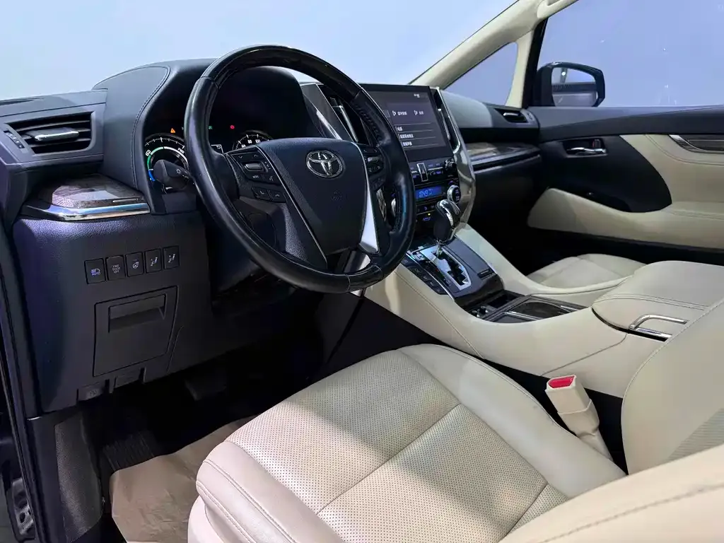 Toyota Vellfire 2021 из CN, фото 6