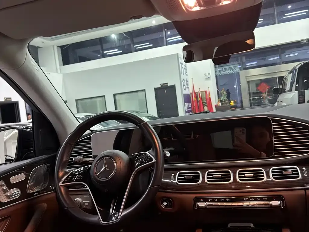 Mercedes-Benz GLE — фото 10