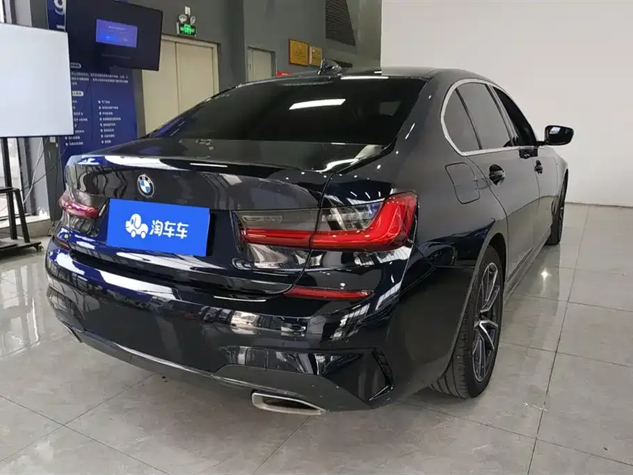 BMW 3 Series 2021 из CN, фото 3