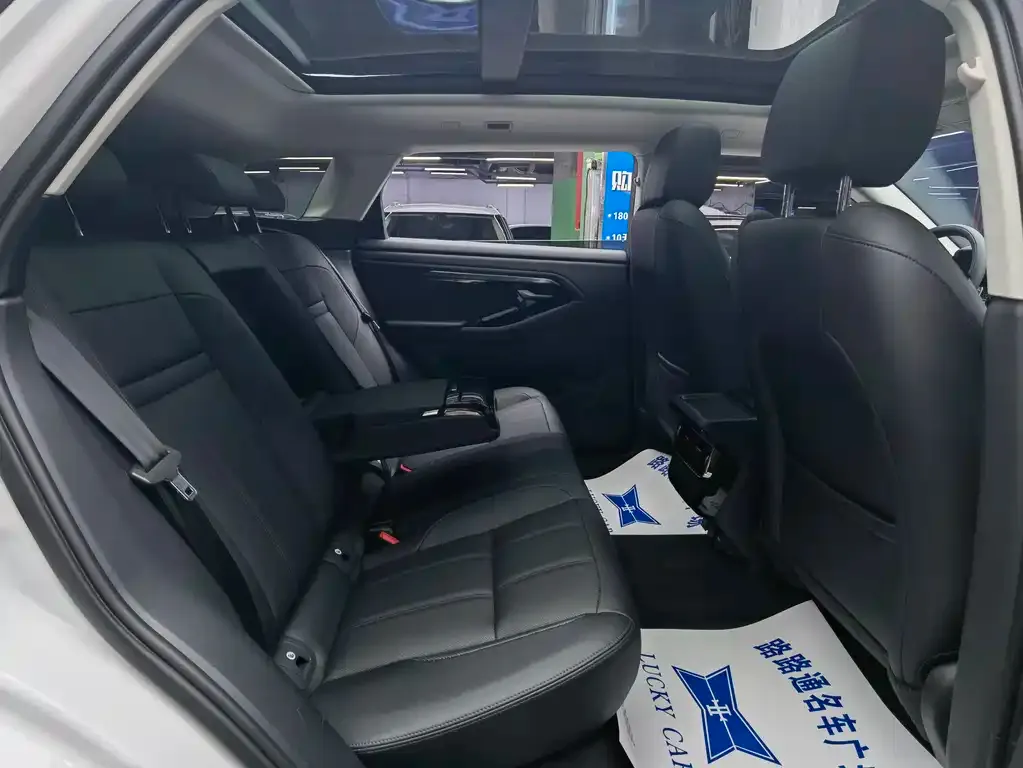 Land Rover Evoque — фото 9