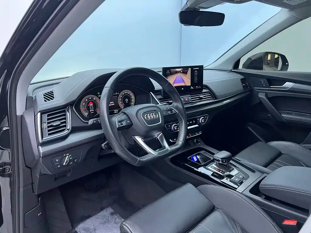 Audi Q5L 2022 из CN, фото 10