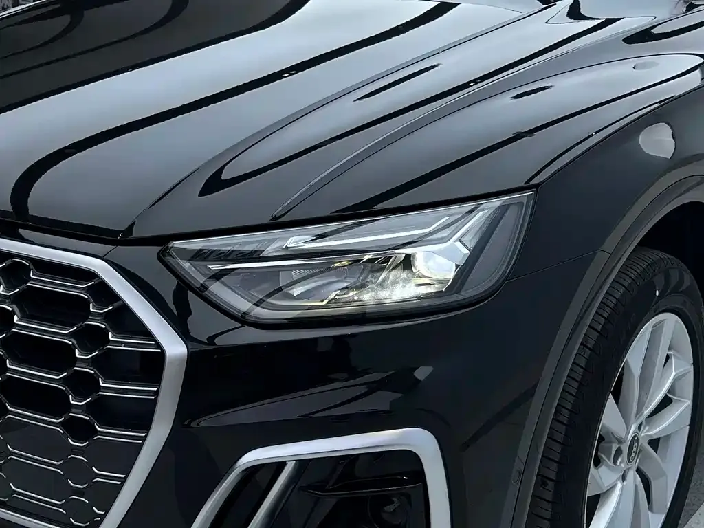 Audi Q5L 2022 из CN, фото 3