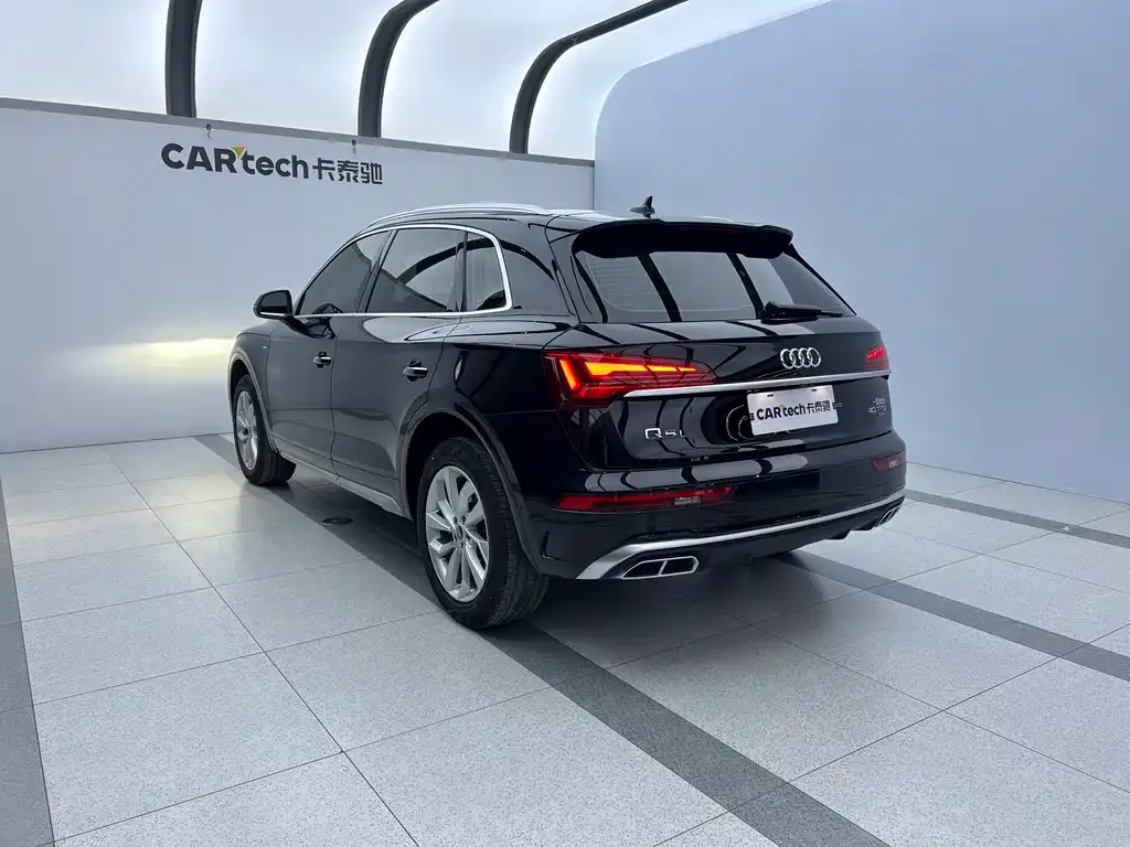 Audi Q5L 2022 из CN, фото 6