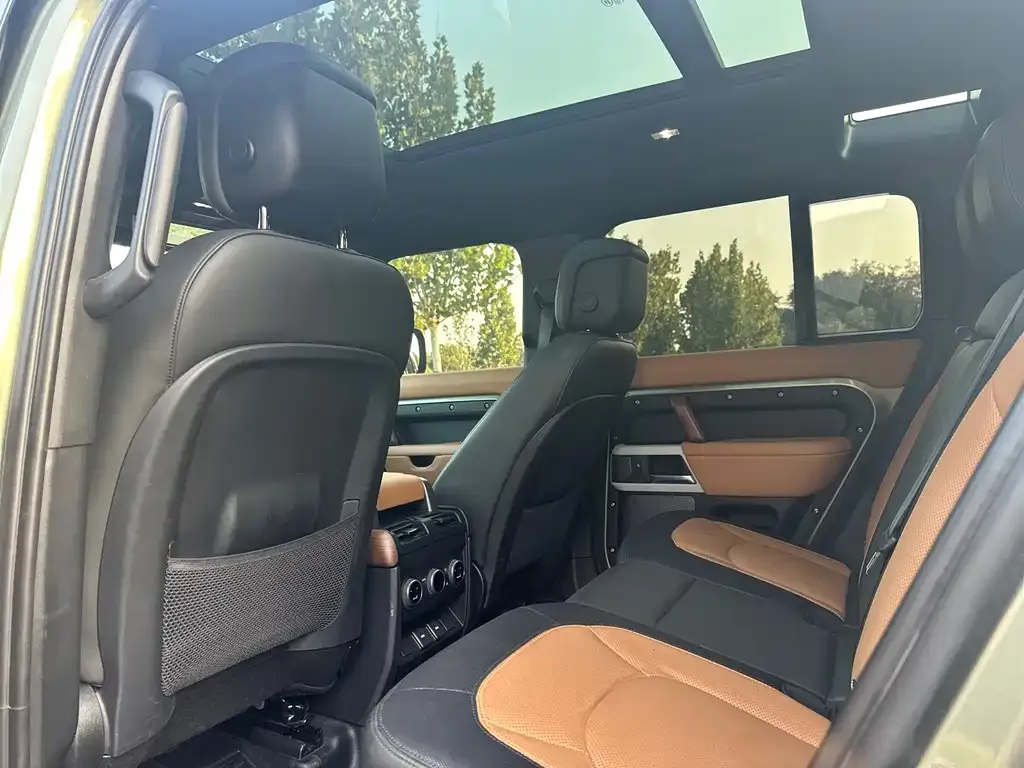Land Rover Defender 2023 из CN, фото 6