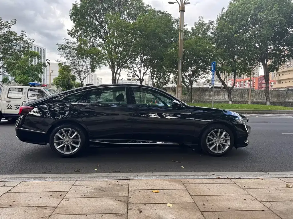Honda Accord 2023 из CN, фото 3