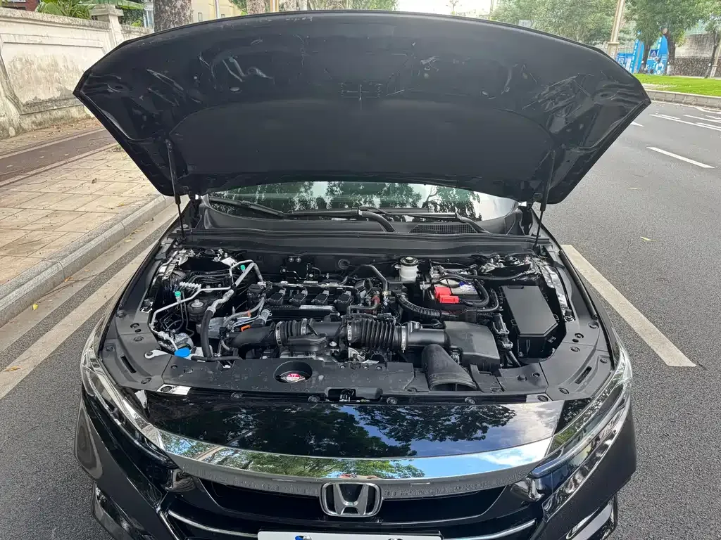 Honda Accord 2023 из CN, фото 9