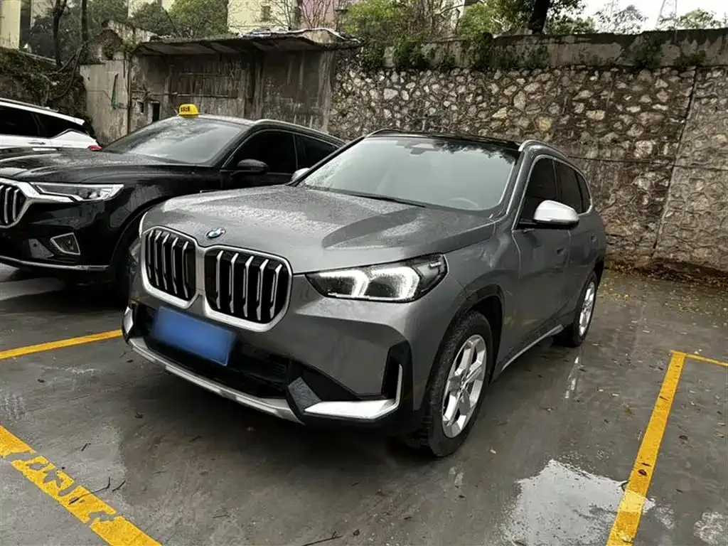 BMW X1 — фото 3