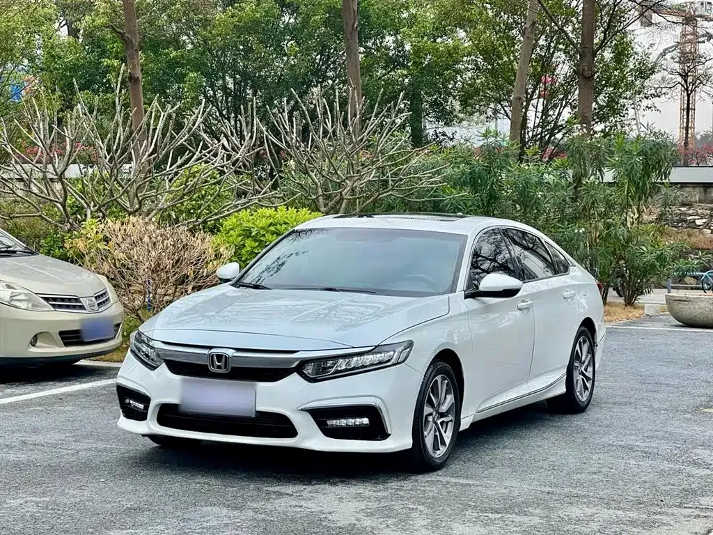 Honda Inspire — фото 2
