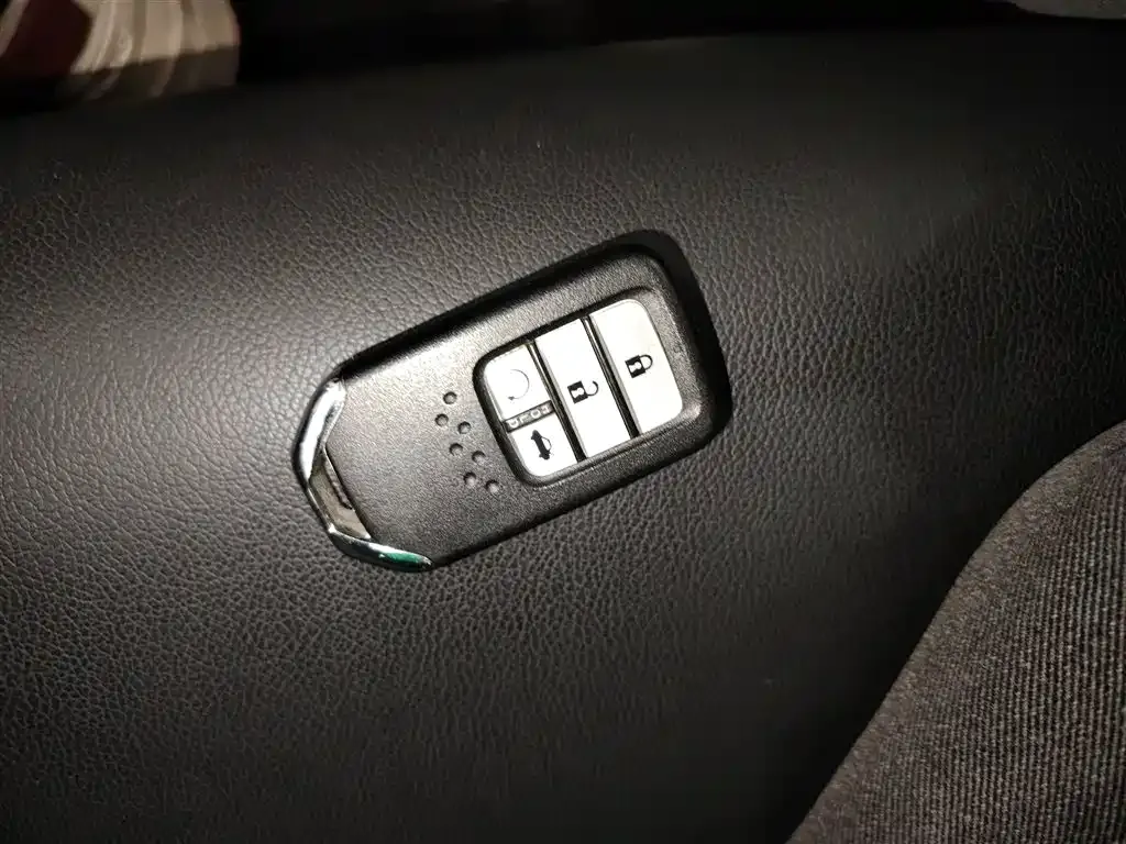 Honda Inspire — фото 9