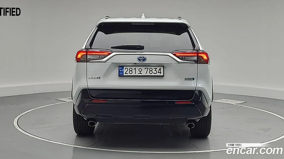 Toyota RAV4 2023 из KR, фото 4