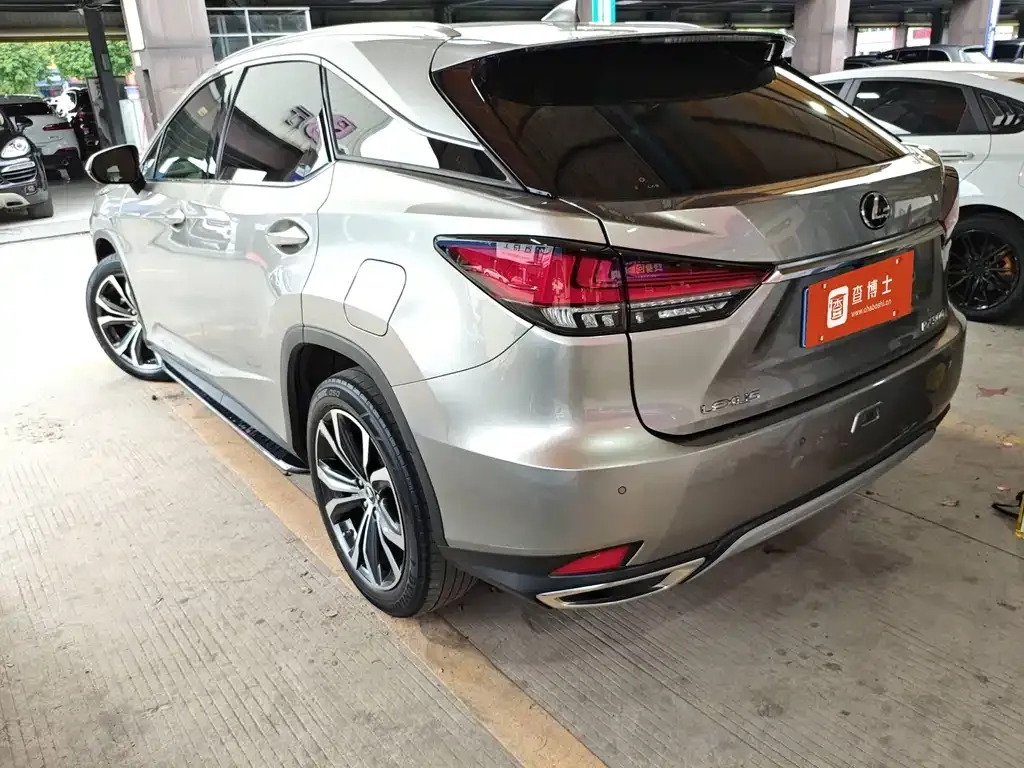 Lexus RX — фото 4