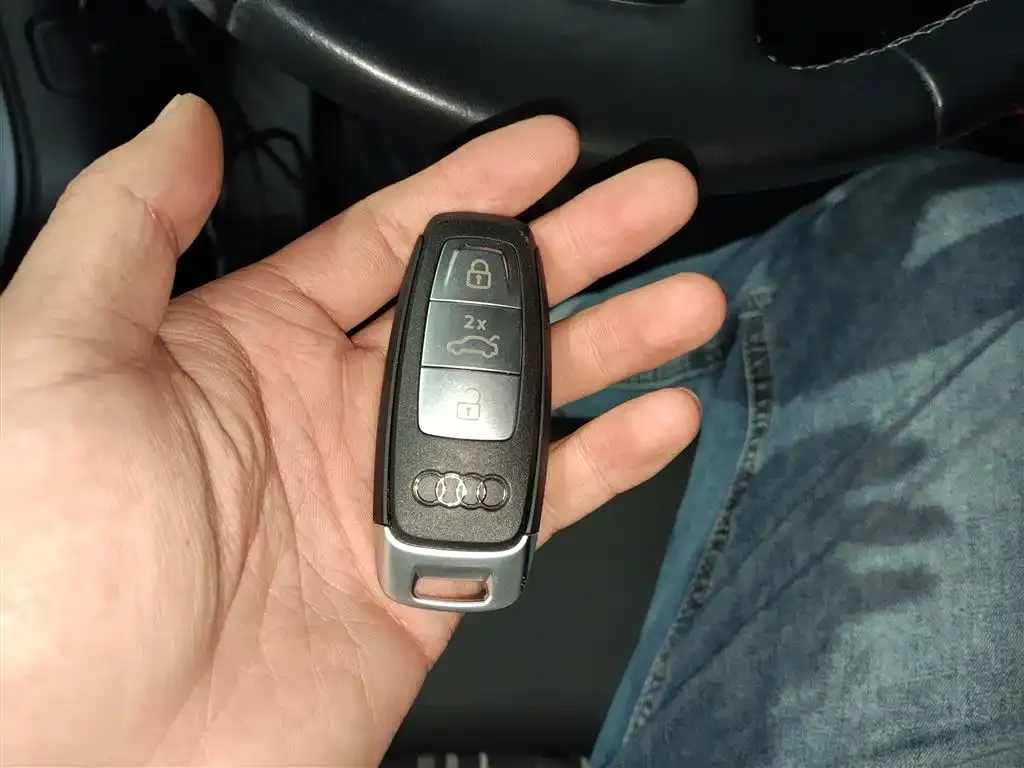 Audi A3 2024 из CN, фото 8