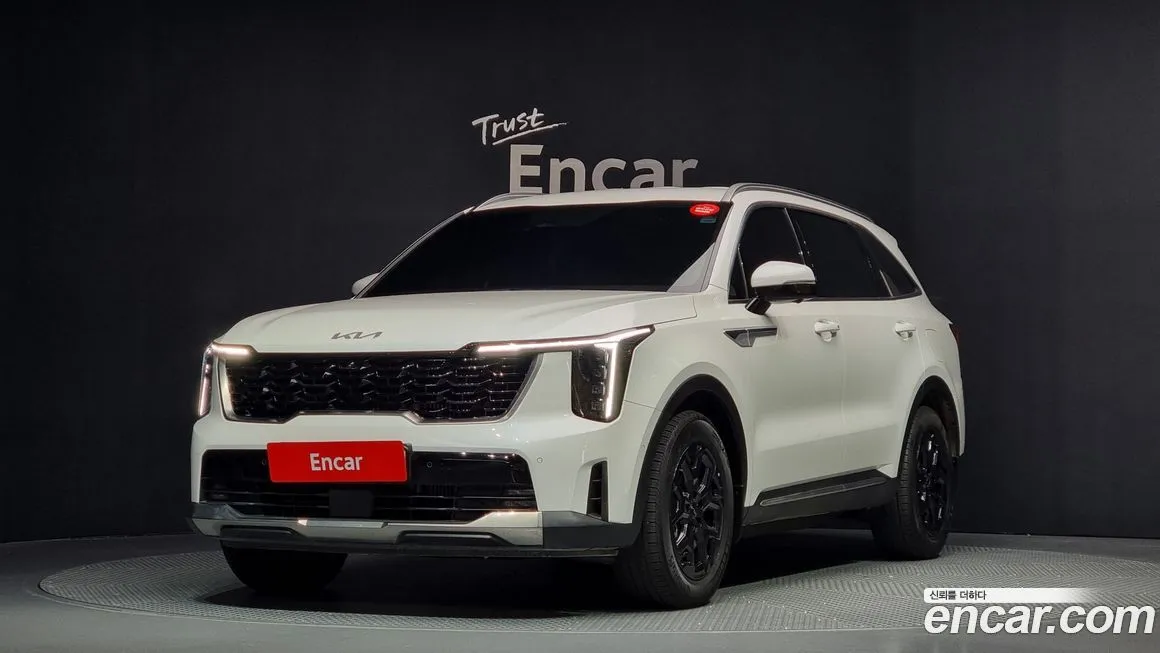 Kia Sorento — фото 1