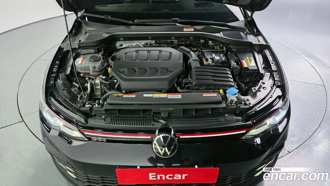 Volkswagen Golf 2024 из KR, фото 6
