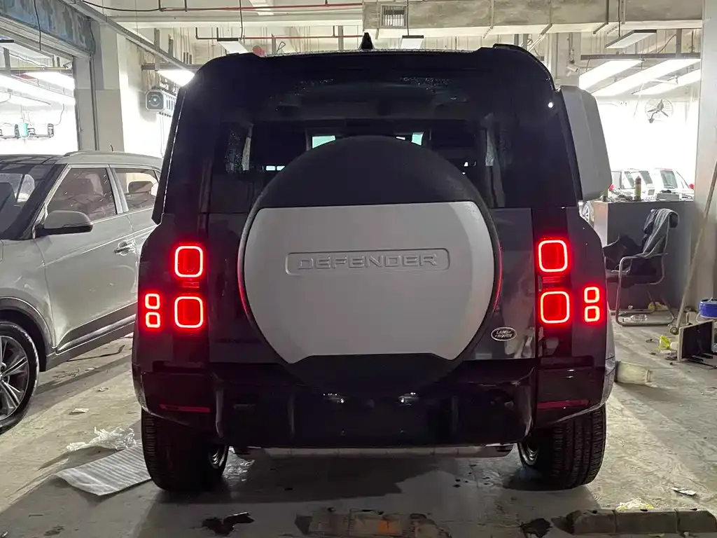 Land Rover Defender 2022 из CN, фото 5