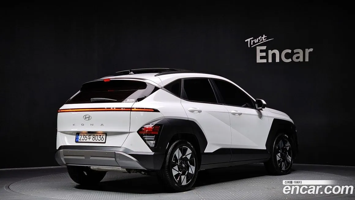 Hyundai Kona — фото 2