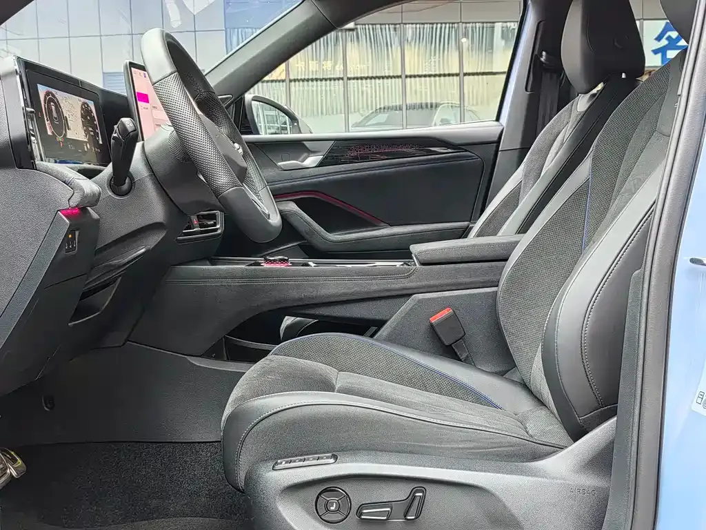 Volkswagen Tiguan L 2024 из CN, фото 10