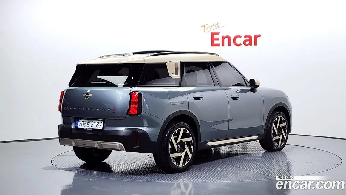 Mini Countryman 2024 из KR, фото 2