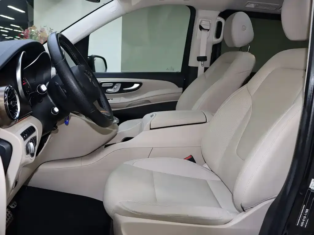 Mercedes-Benz V-Class 2021 из CN, фото 5