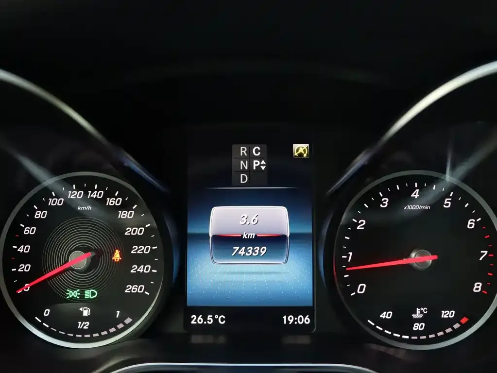 Mercedes-Benz V-Class 2021 из CN, фото 9