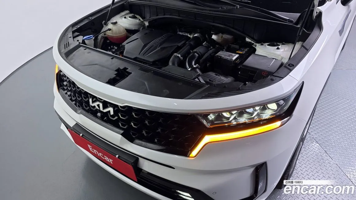 Kia Sorento — фото 6