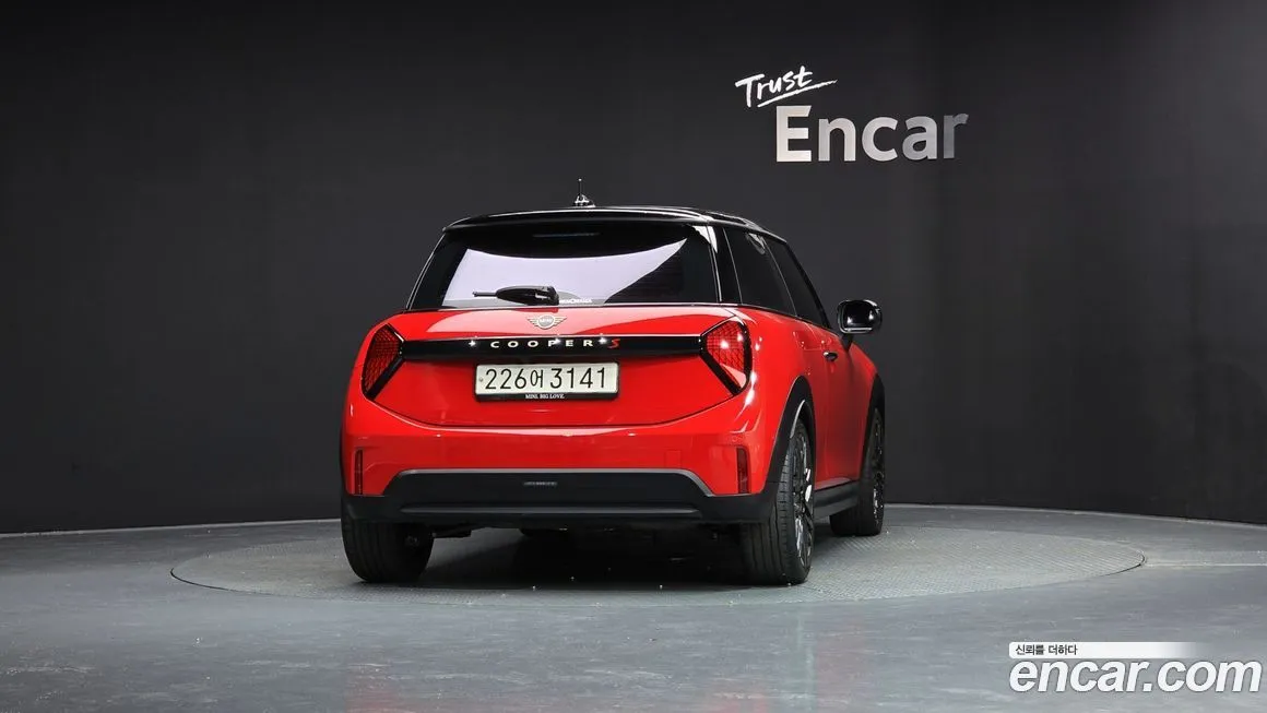 Mini Cooper 2025 из KR, фото 4