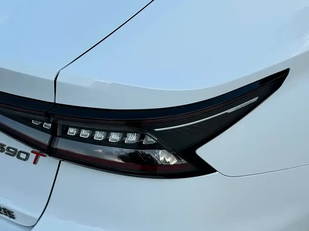 Chery Arrizo 8 2023 из CN, фото 5