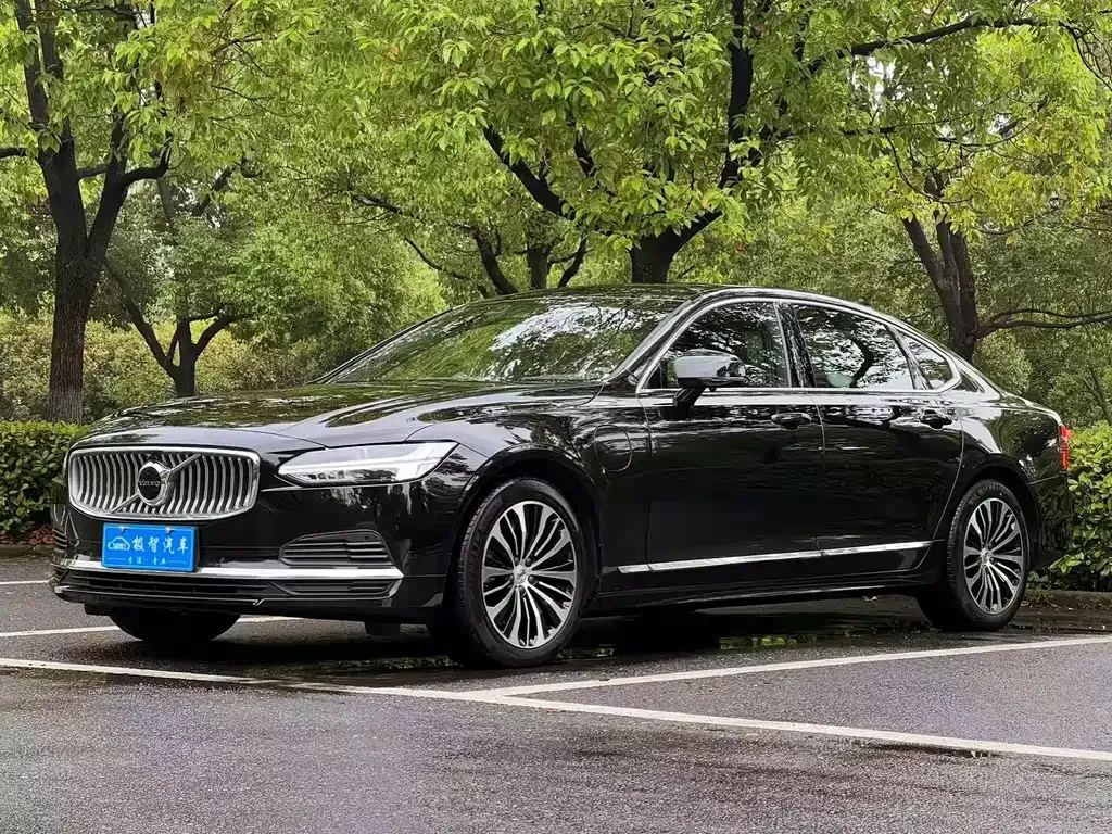 Volvo S90 PHEV