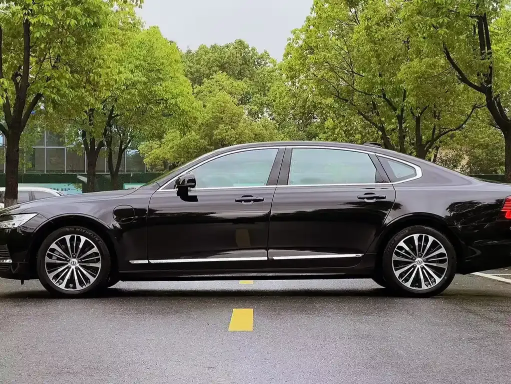 Volvo S90 PHEV 2023 из CN, фото 8