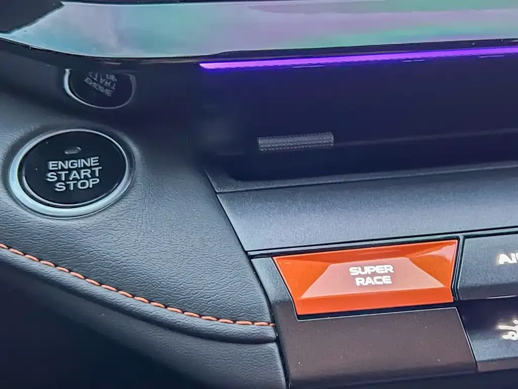 Changan UNI-V 2022 из CN, фото 8