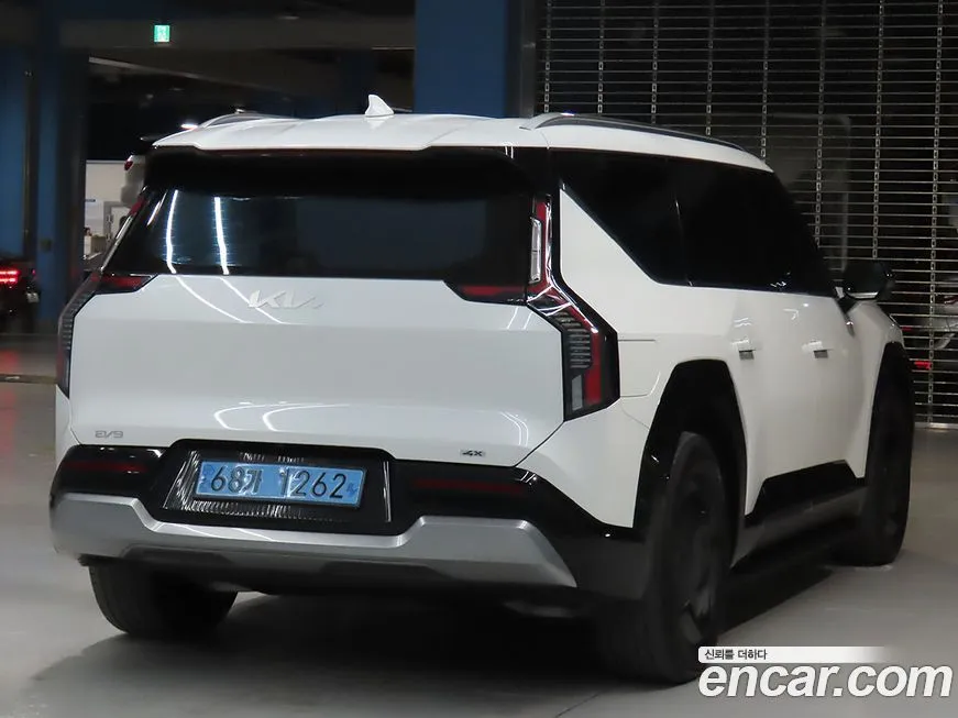 Kia EV9 2024 из KR, фото 2