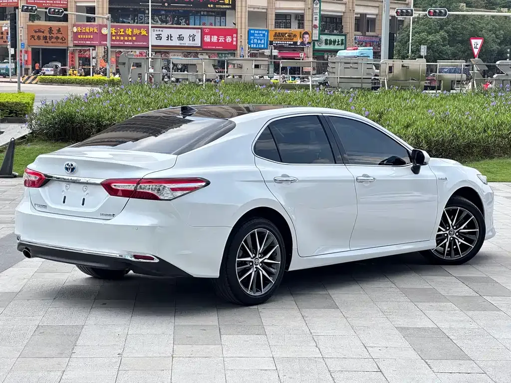 Toyota Camry 2021 из CN, фото 4