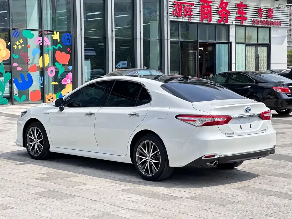 Toyota Camry 2021 из CN, фото 7