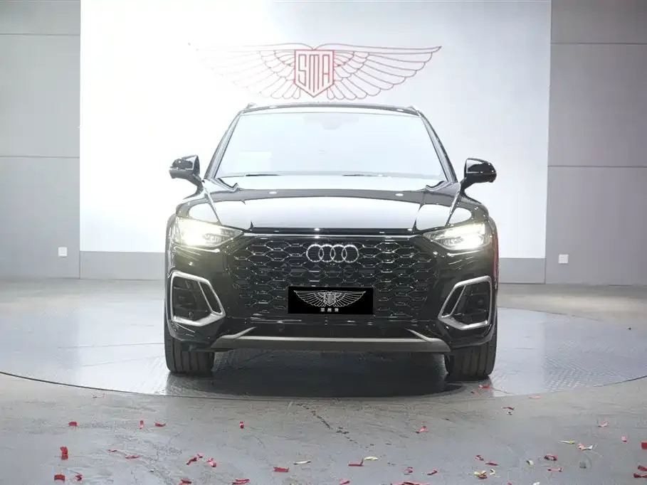 Audi Q5L 2021 из CN, фото 5