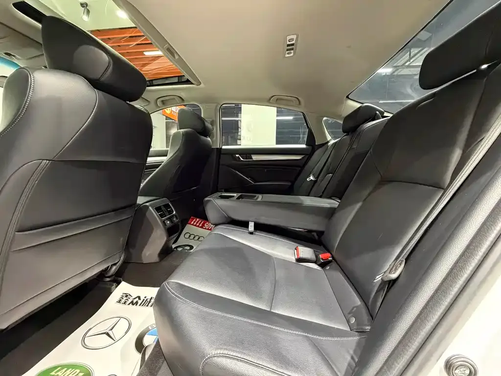 Honda Accord 2022 из CN, фото 9