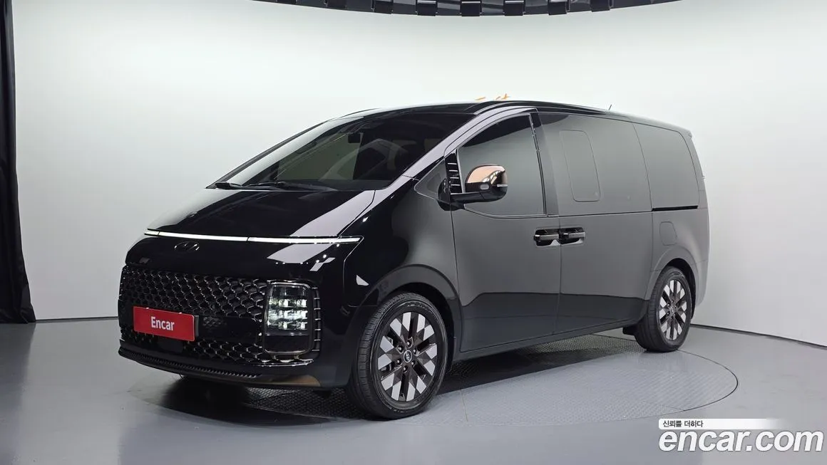 Hyundai Staria 2022 из KR, фото 1
