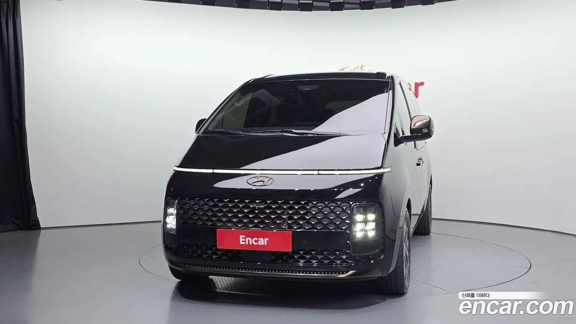 Hyundai Staria 2022 из KR, фото 3