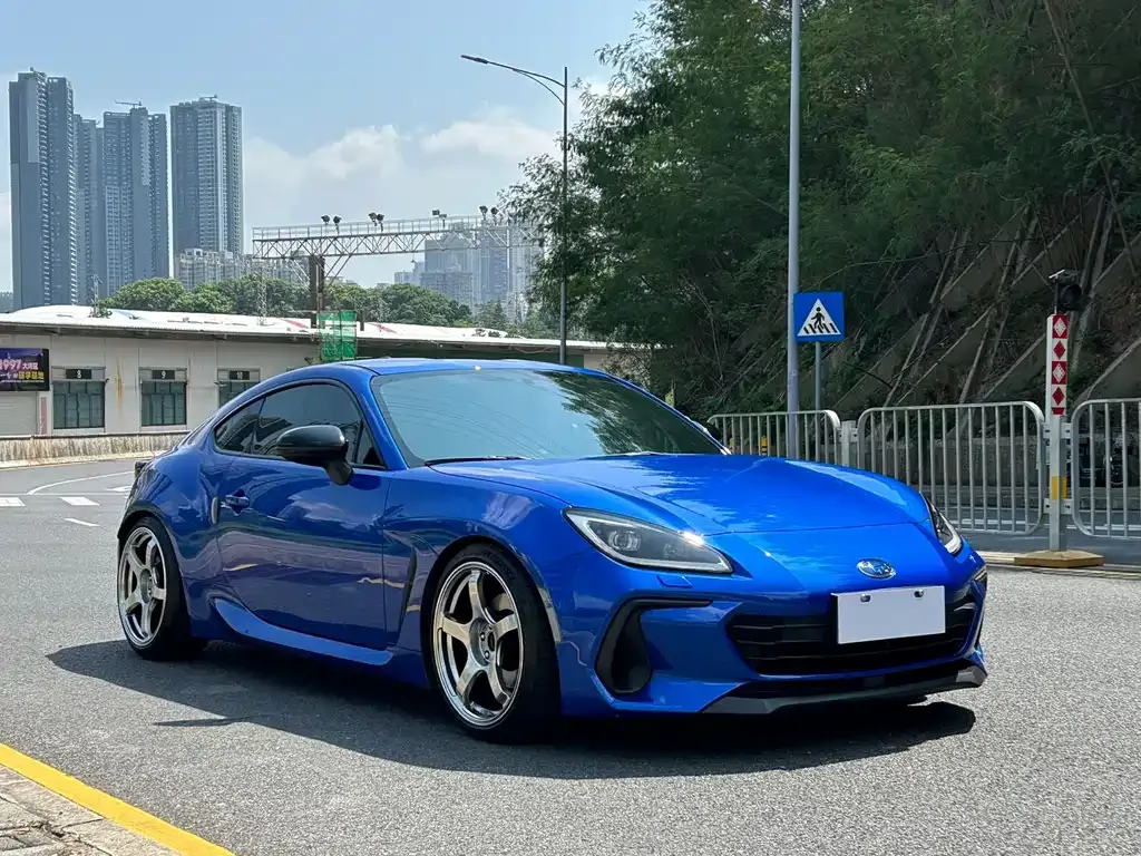 Subaru BRZ 2022 из CN, фото 3