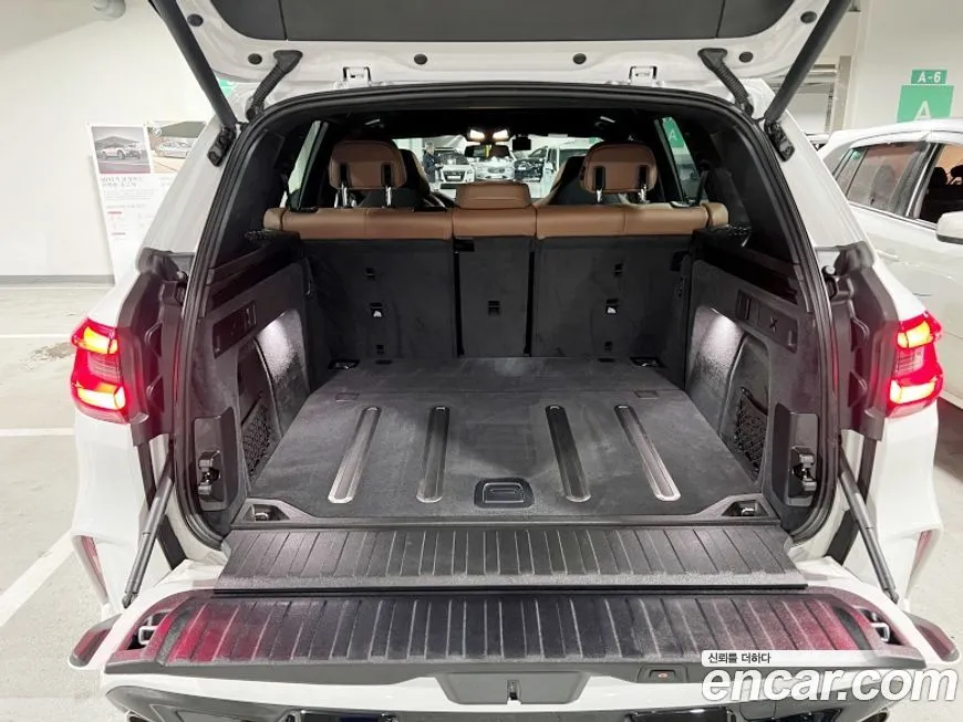 BMW X5M 2023 из KR, фото 10