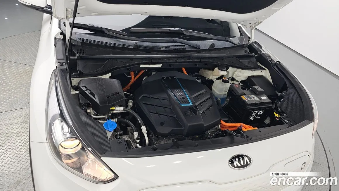 Kia Niro 2021 из KR, фото 6