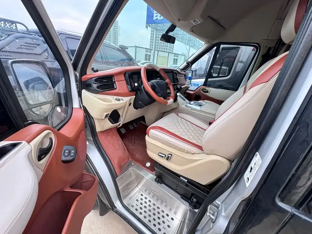Ford Transit Custom 2022 из CN, фото 10