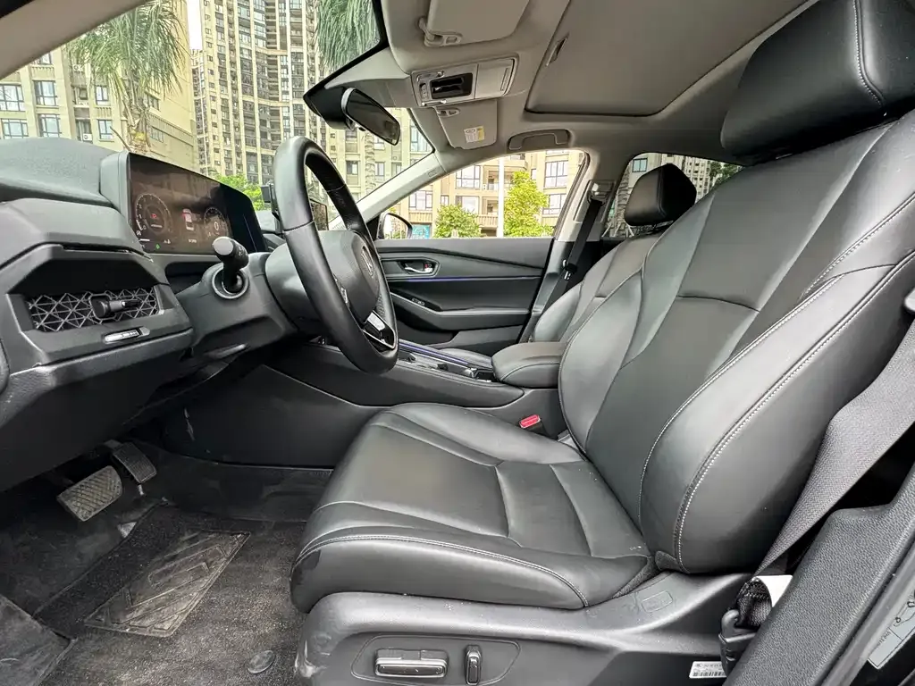 Honda Accord — фото 5