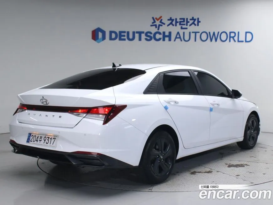 Hyundai AVANTE 2023 из KR, фото 2