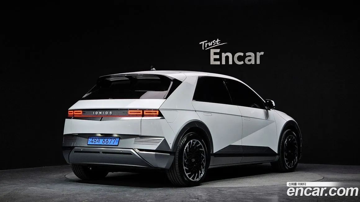 Hyundai Ioniq5 — фото 2