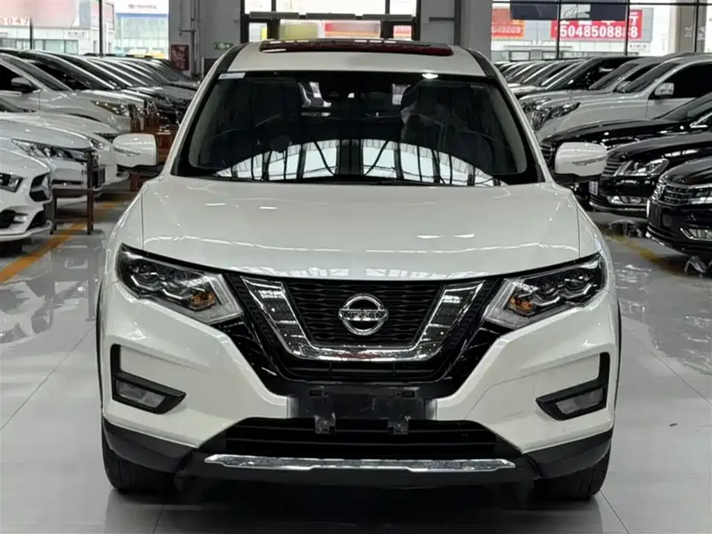 Nissan X-Trail — фото 8