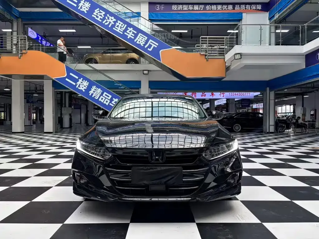 Honda Accord — фото 2