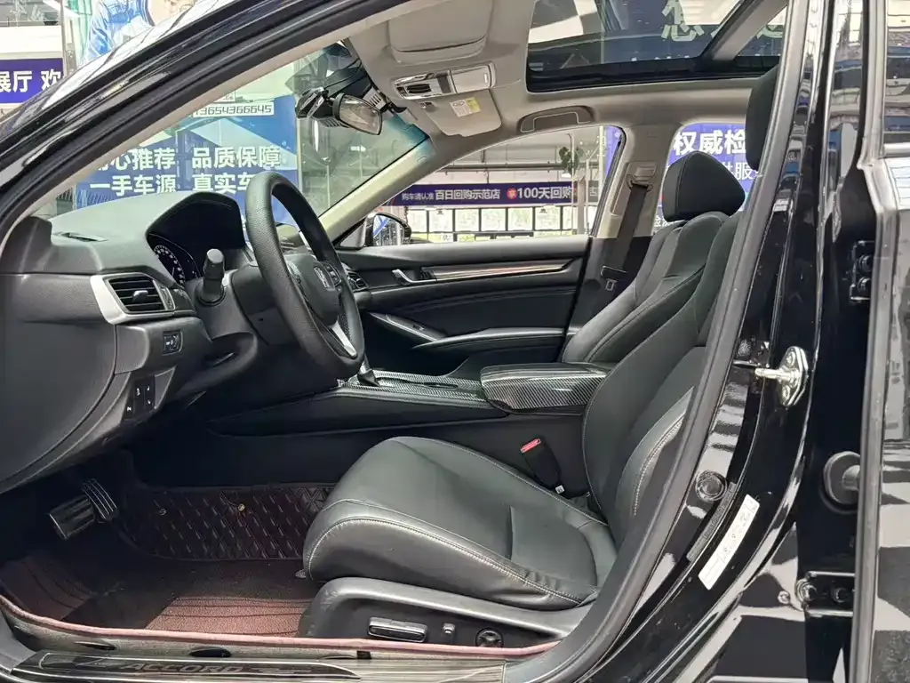 Honda Accord — фото 4